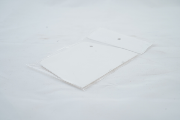 plastic-d-shape-scrapper (1)