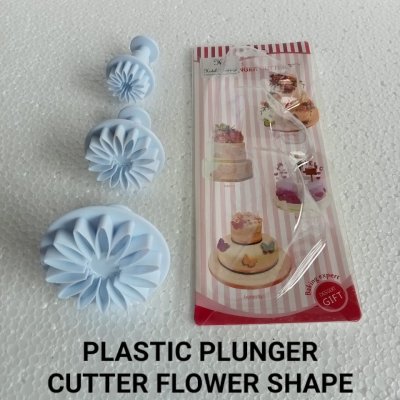 Plunger Cutter Flower Shape - All About Baking